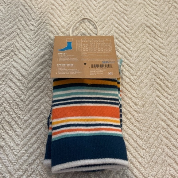 HOKA time to fly socks. NWT​​​​​​ - Picture 3 of 9